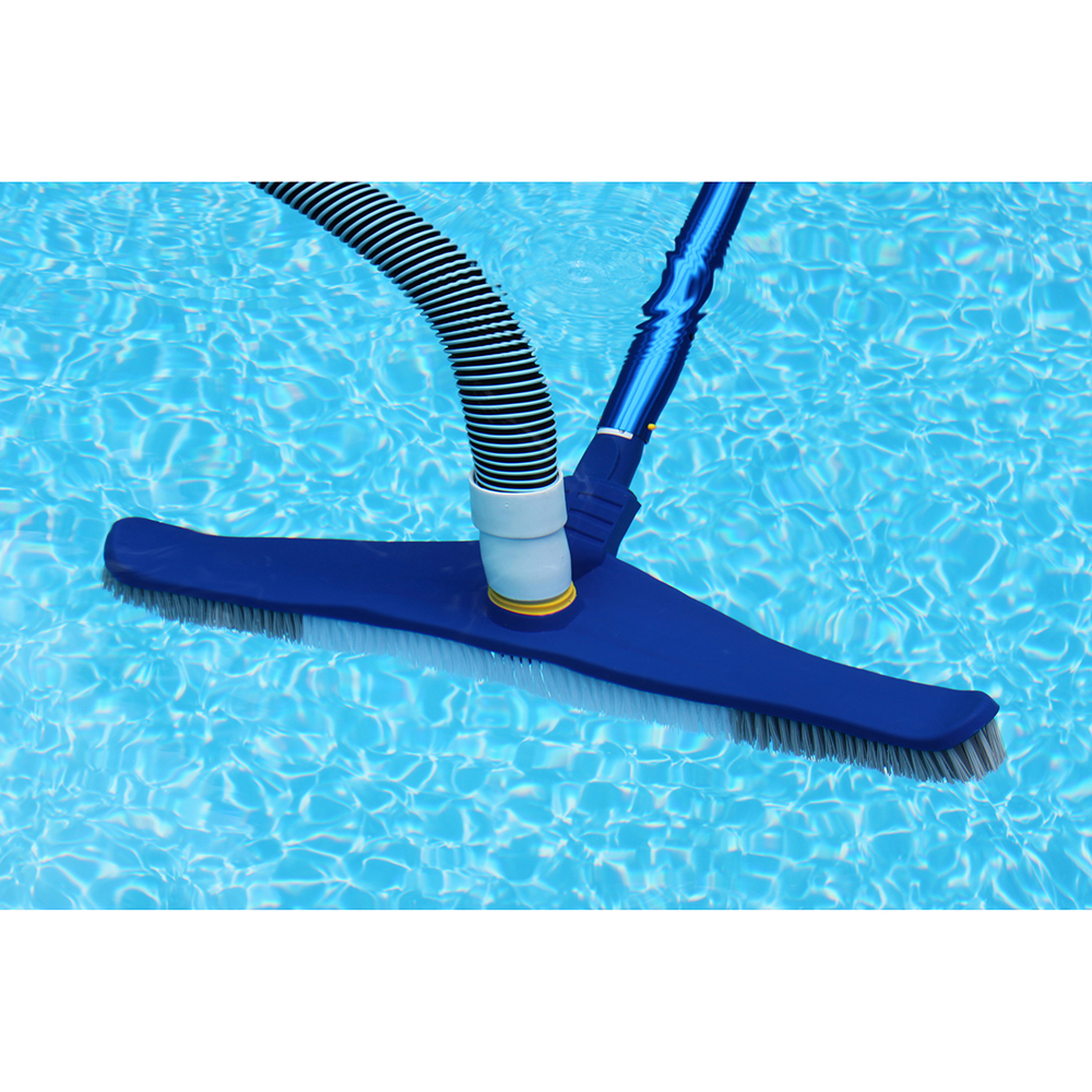 20 in. Combo Vacuum-Wall Brush - Image 4